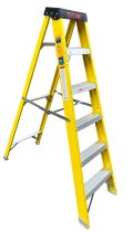 Titan Fibreglass Swingback Step Ladder 5 Tread TNGFHS5
